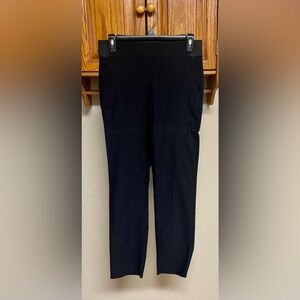 Simply Vera Vera Wang Black Slacks EUC